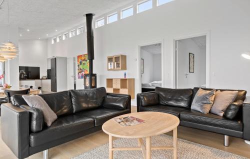Aabenraa House | Awesome Home In Aabenraa With Wifi