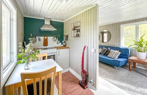 Vessigebro House | Awesome home in Askome with WiFi