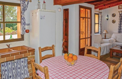 Sencelles House | Awesome home in Biniali with WiFi