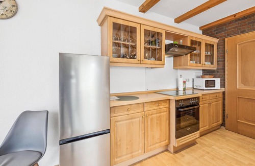 Victorbur House | Awesome home in Südbrookmerland
