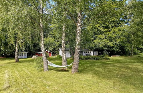 Fjalkinge House | Awesome home in Fjälkinge with kitchen
