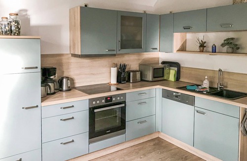 Fuhlendorf House | Awesome home in Fuhlendorf with kitchen