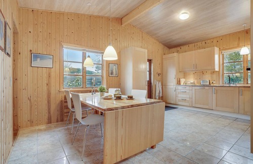 Smidstrup Strand House | Awesome home in Gilleleje with kitchen