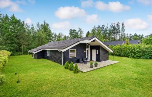Helberskov Strand House | Awesome Home In Hadsund With Sauna