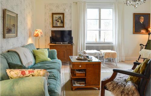 Herrang House | Awesome Home In Hallstavik With Wifi