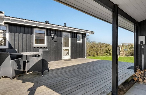 Hirtshals House | Awesome home in Hirtshals with WiFi