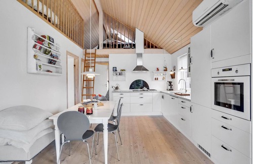 Kerteminde House | Awesome home in Kerteminde with kitchen