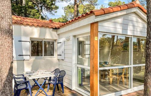 La Faute-sur-Mer House | Awesome Home In La Faute Sur Mer