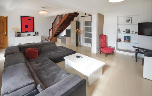 La Gaude House | Awesome Home In La Gaude With Kitchen