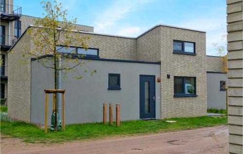 Lembruch House | Awesome Home In Lembruchdümmer See