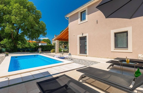 Pinezici House | Awesome home in Marcana