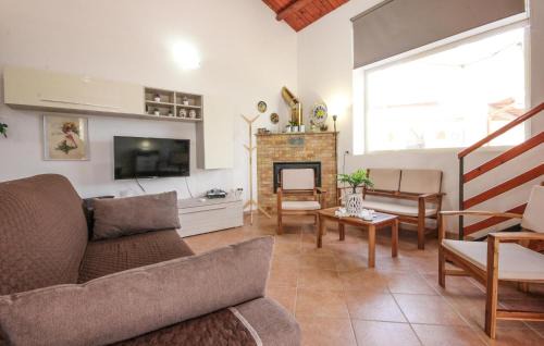 Menfi House | Awesome Home In Menfi Ag