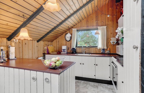 Houstrup House | Awesome home in Nørre Nebel with WiFi