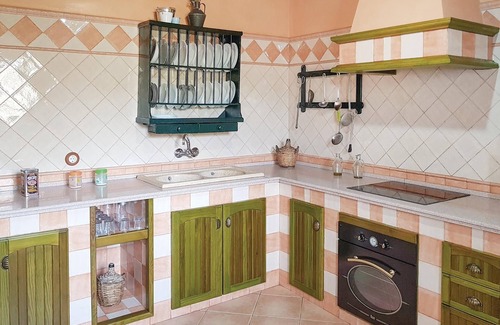 Osuna House | Awesome home in Osuna