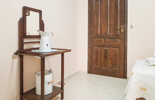 Osuna House | Awesome home in Osuna
