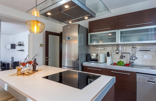 Liznjan House | Awesome home in Pula with WiFi