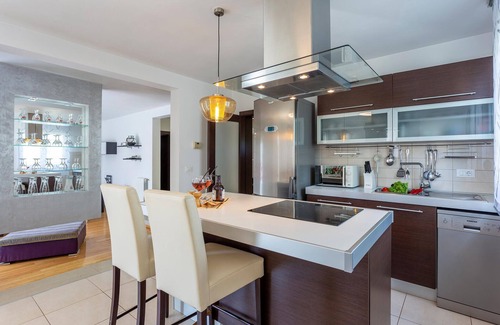 Liznjan House | Awesome home in Pula with WiFi
