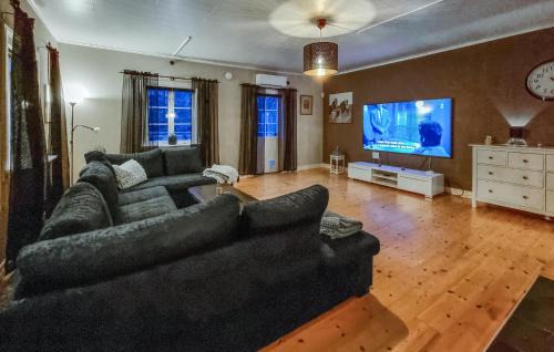 Skepplanda House | Awesome Home In Skepplanda