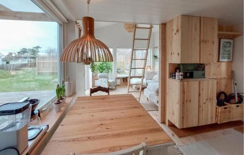 Strandbaden House | Awesome Home In Strandbaden With Wifi