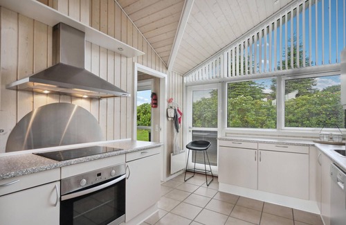 Mommark Strand House | Awesome home in Sydals with kitchen