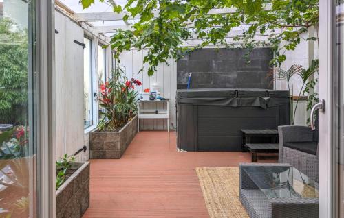 Tomelilla House | Awesome Home In Tomelilla With Wifi