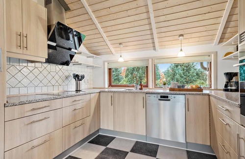 Sønder Nissum House | Awesome home in Ulfborg with kitchen