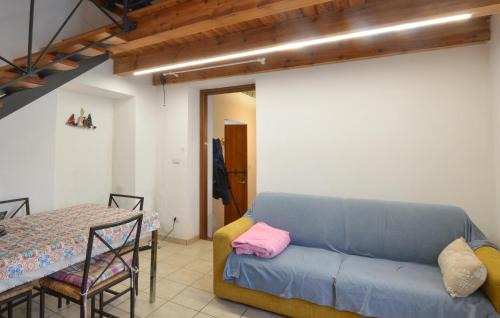 Varese Ligure House | Awesome Home In Varese Ligure