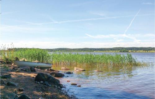 Vimmerby Municipality House | Awesome Home In Vimmerby With Wifi