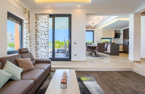 Zaton House | Awesome home in Zaton
