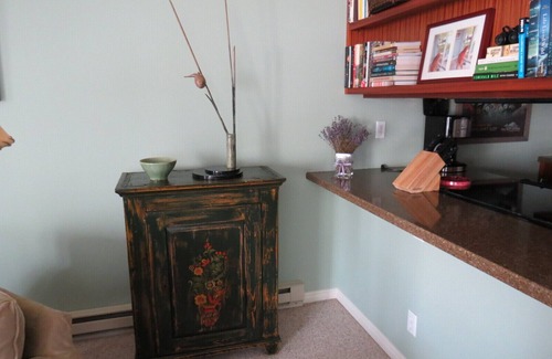 Moose Wilson Road Condo | Awesome sun-filled, newly-painted main floor near GTNP, Wilson, and Snake River