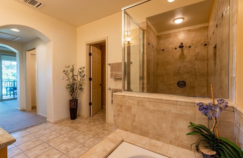 Kamuela House | Awesome Villa! Close to Beach! Quiet Location! One of the Very Best- 5 star!!!!