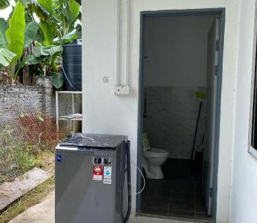 Kampung Sembulan Baru House | Awienna House
