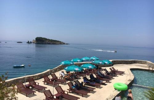 Utjeha Hladna Uvala Apartment | Axenia Hotel
