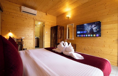 Arambol Hotel | Axiom Resort Luxury Cottages Arambol