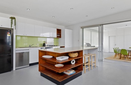 Casuarina House | AYANA Casuarina - Oceanside house walking distance to cafe