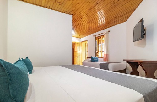 Chia Hotel | Ayenda Hotel Casona Santa Rosa