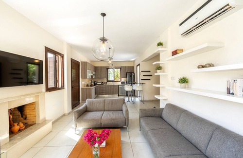 Ayia Thekla Villa | Ayia Napa Ionion Seaside Villa