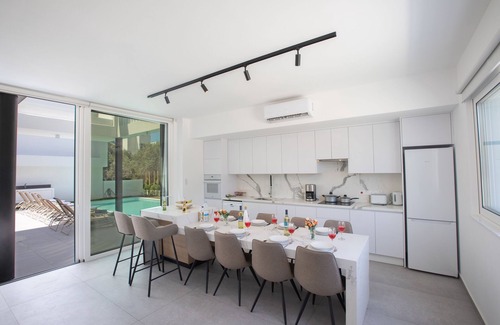 Ayia Napa Villa | Ayia Napa Kube Villa Kb4, Ayia Napa Center