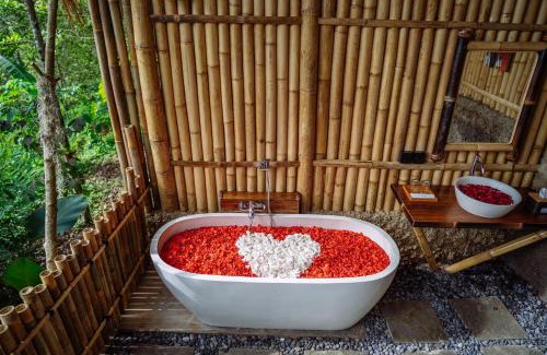 Wisma Kerta Bed & Breakfast | Ayo Hill Villa By Samhita Bali
