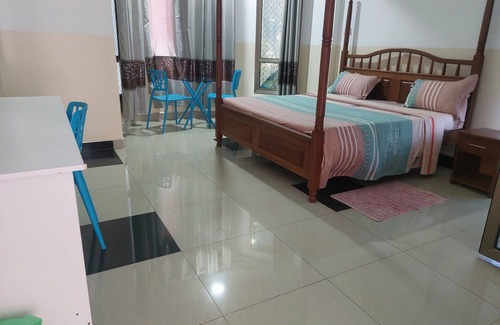 Mombasa Bed & Breakfast | Ayodya suites nyali