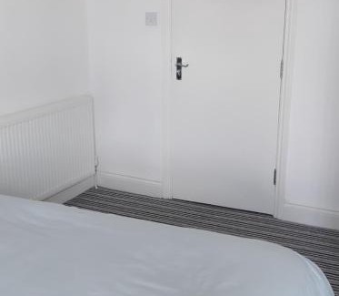 Middlesbrough House | Ayresome Ensuite Rooms