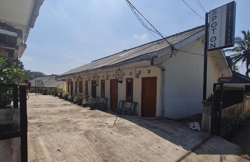 Cikembar House | AYU HOMESTAY SYARIAH SUKABUMI