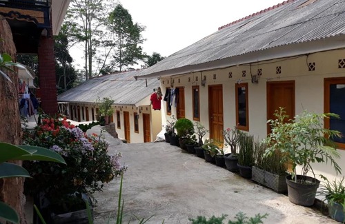 Cikembar House | AYU HOMESTAY SYARIAH SUKABUMI