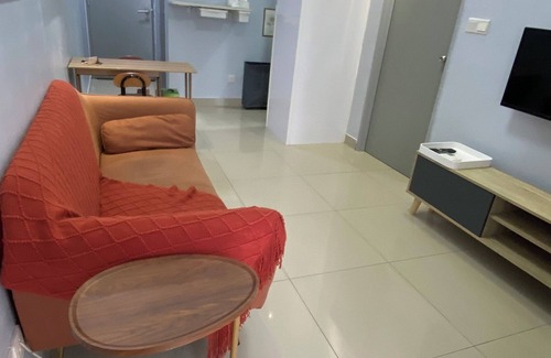 Batu Caves Condo | Ayuman Suites, Gombak with KL City View