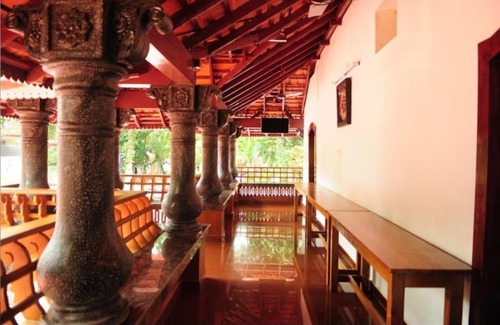 Palakkad Resort | Ayurvaidyamana