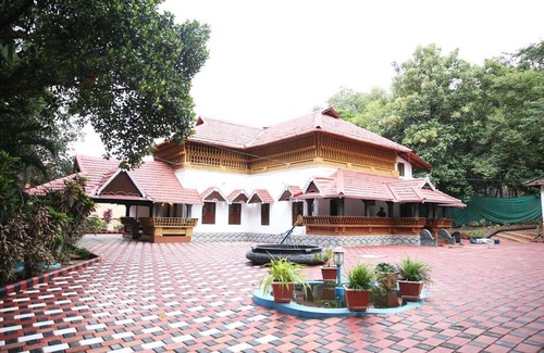 Palakkad Resort | Ayurvaidyamana