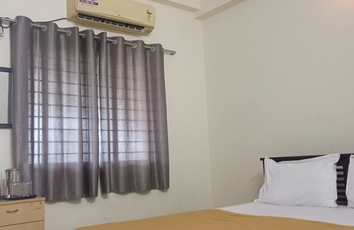 Kelambakkam Hotel | Ayyans Park Inn By K Hotels