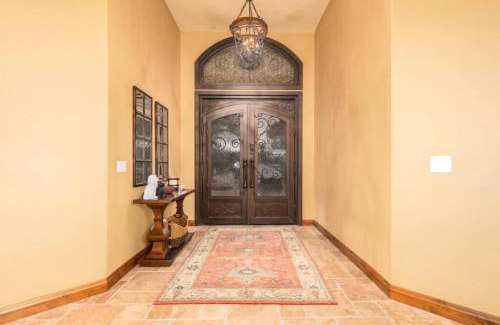 Fountain Hills House | AZ Desert Views Pool Spa Sleep 8