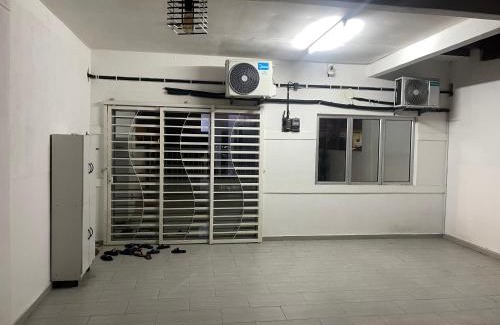 Banting House | AZ homestay KLIA