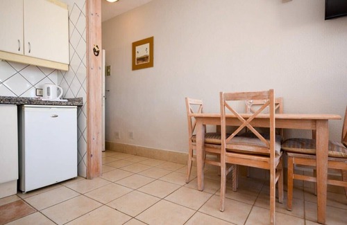 Arona Apartment | Azahara Playa 2 - Studio with private wifi